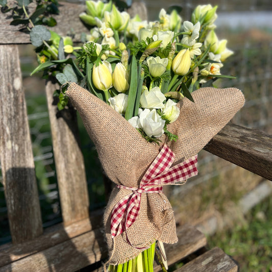 Gift bouquet - mail order or collection