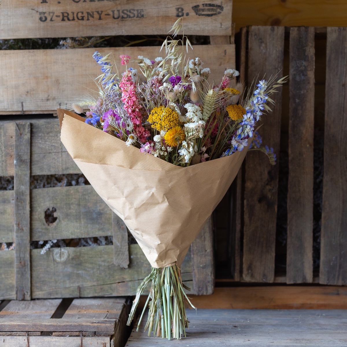 Everlasting Flower Gift bouquet - colourful