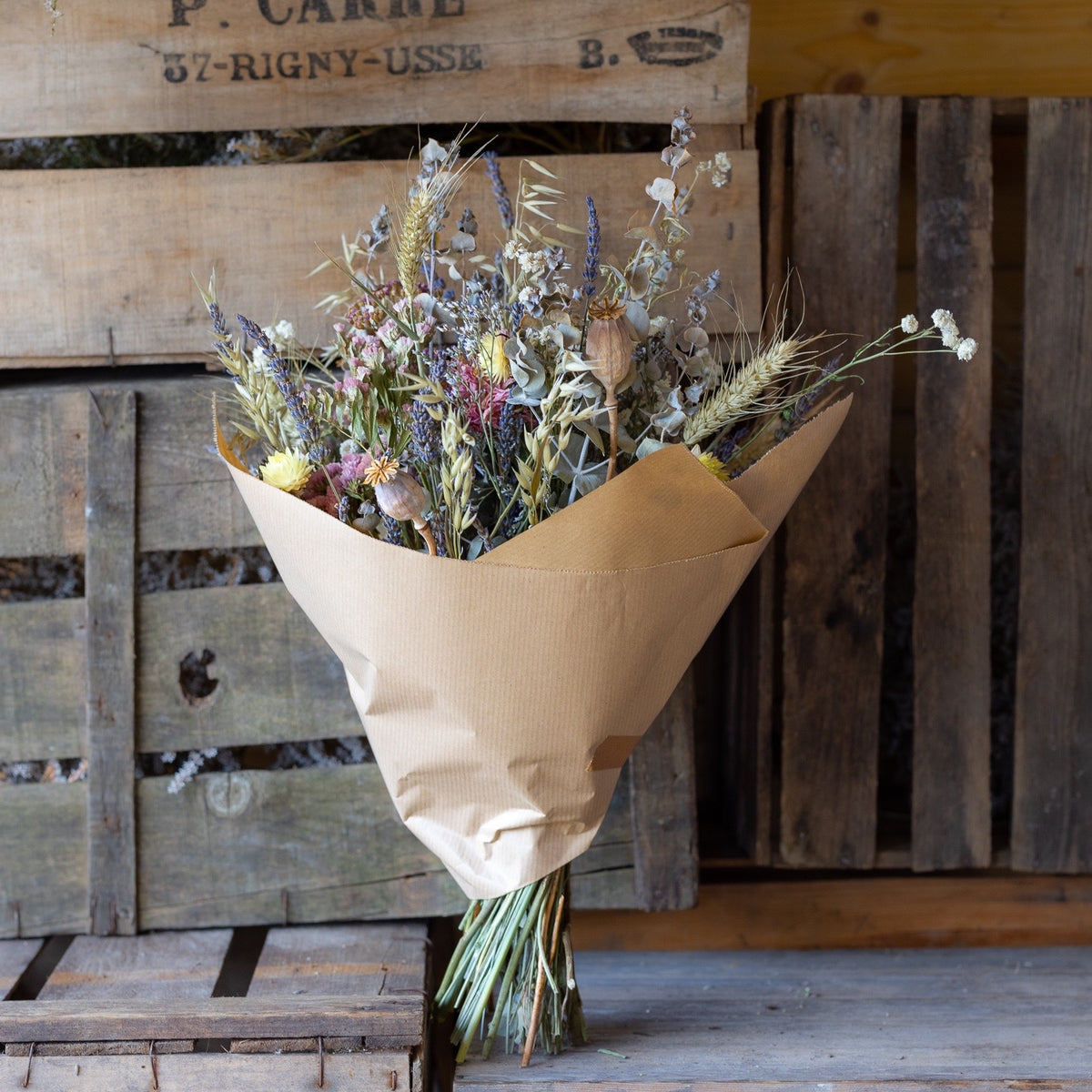 Everlasting Flower Gift bouquet - pastels