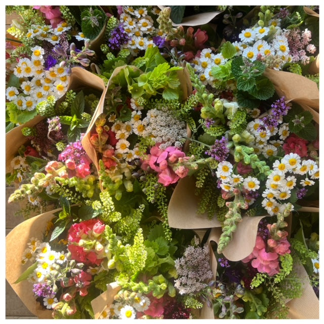 Local Flower Subscription – Jazzyroseflowers