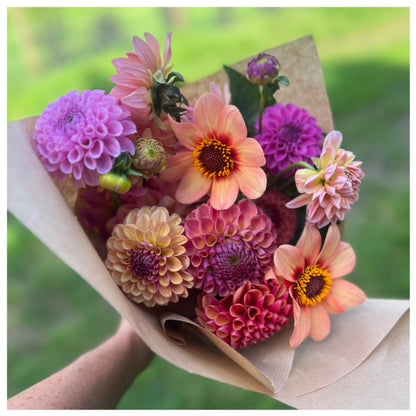 Dahlias, tea and cake, Saturday 20th September