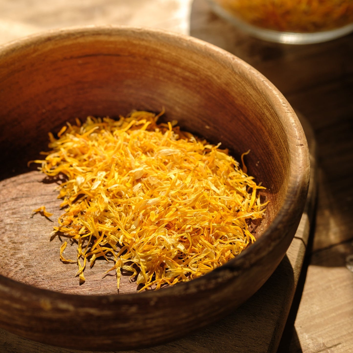 Dried calendula petals - yellow